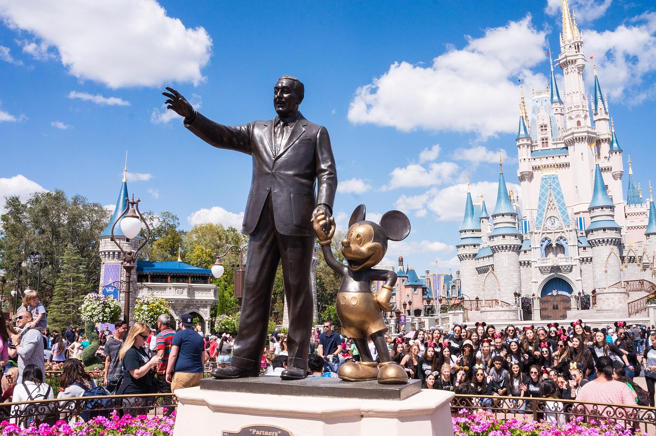 Disney Magic Awaits: Your Ultimate Guide to Disneyland and Disney World
